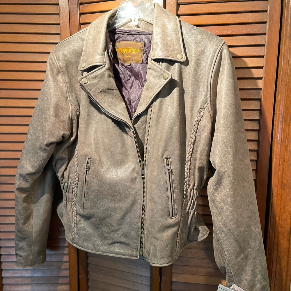 Leather ladies riding jacket
